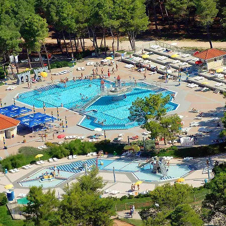 Zaton Holiday Resort.6