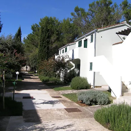 Zaton Holiday Resort.6 *